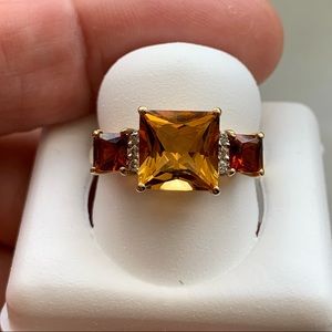 NEW 14KY 3 Stone Princess Cut Madera Citrine Ring